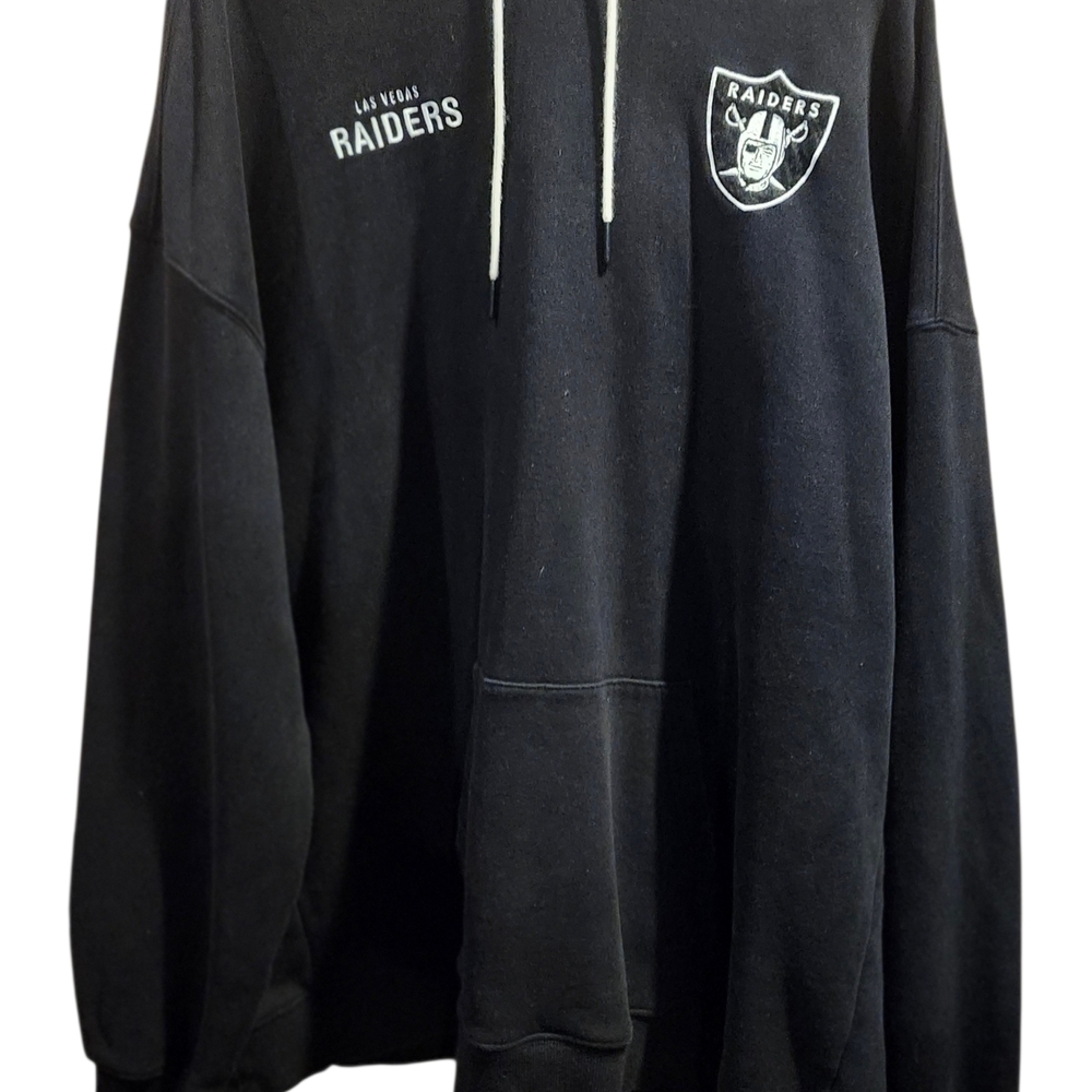 Signature Black Raiders Pullover Hoodie